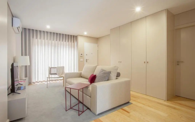 Liiiving In Porto  Luxury Boutique Apart