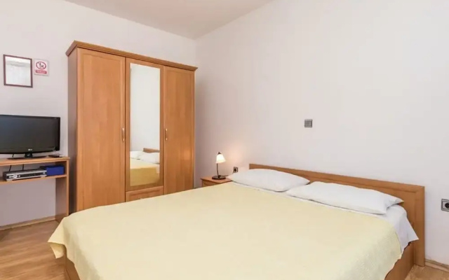 Elegant Brsec Apartments With Sea View