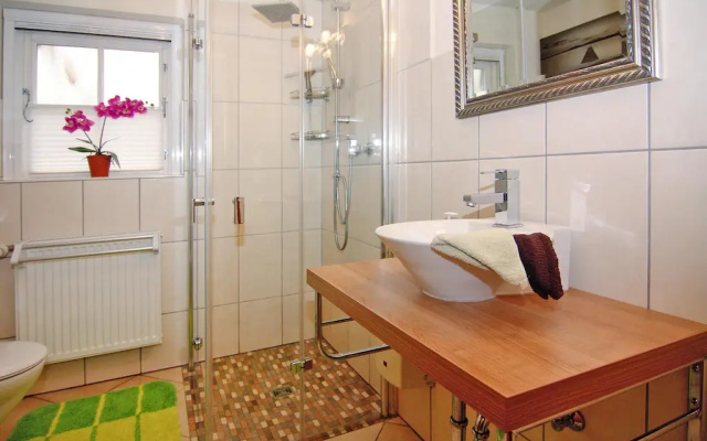 Apartment in Rehm-flehde-bargen mit Einem Gemeinsamen Pool