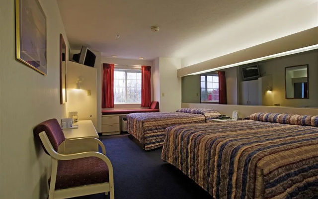 Americas Best Value Inn & Suites - N. Lima/Boardman
