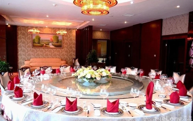 Zengcheng Jin Lv Hotel