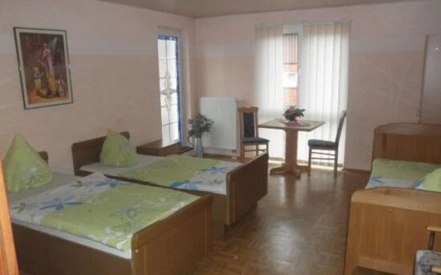 Gasthaus  Pension Alter Kamin