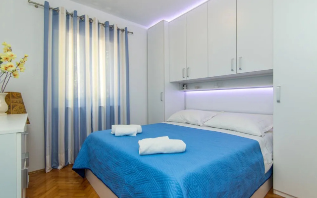 Apartments Jakov