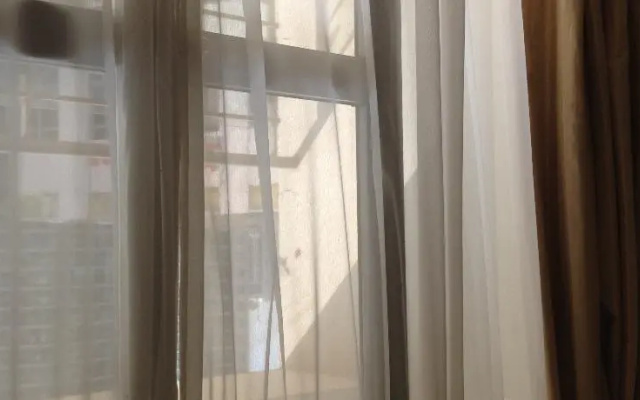 Shihui Neighborhood Holiday Hotel