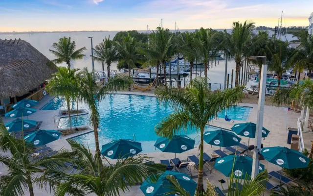 Compass Hotel by Margaritaville Anna Maria Sound