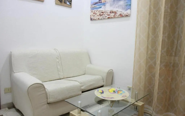 Fira's Home