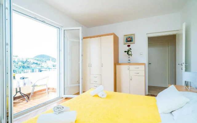 Apartment Lia