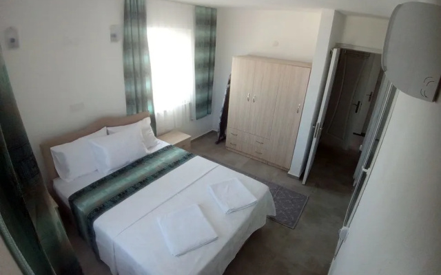 Nilüfer Apart Otel Karaburun