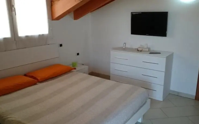 ExpoWhiteHome