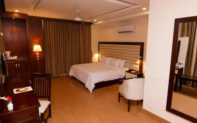 Hotel One Rahim Yar Khan Club Road
