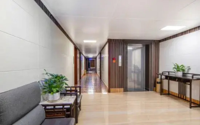 Meiyuan Hotel (Yuzhou Pang Donglai Branch)