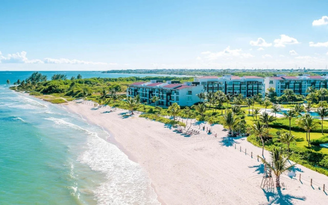 Z Casa Altamar 2 Bedroom Condo by Redawning