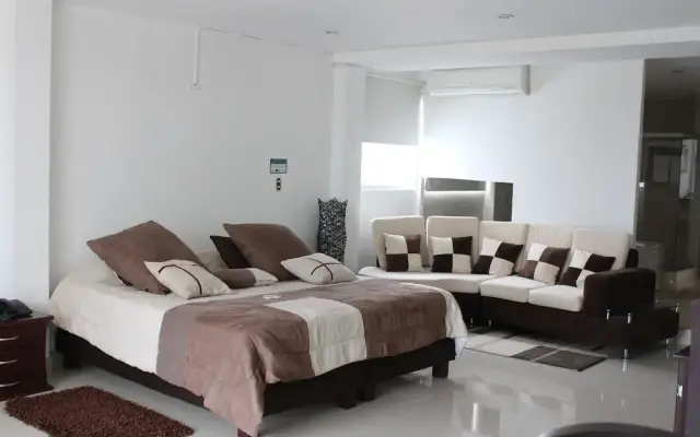 Hotel El Aeropuerto