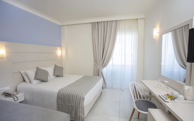 Отель Rhodos Horizon Blu