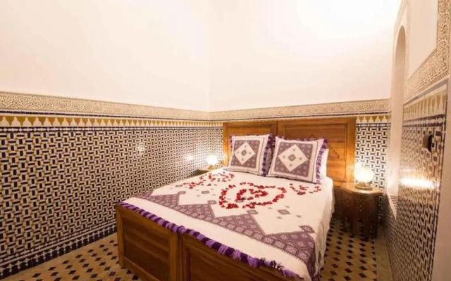 Room in Guest Room - Charming Riad Ouliya in Fès With Authentic Moroccan Design