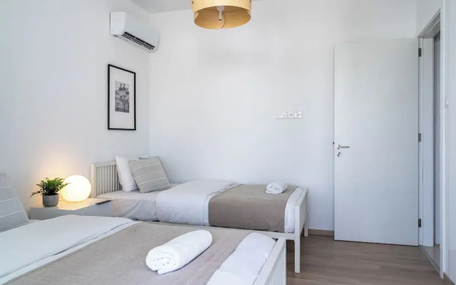 Valleria - 2 BR Apt W Pool in Larnaca