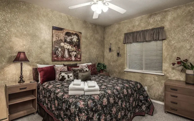 Cozy Timbers by Ruidoso Vacation Rentals