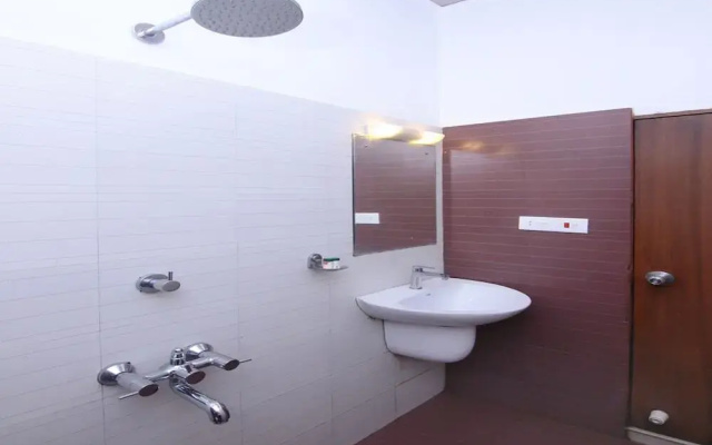 Hotel Pearl View Residency by OYO