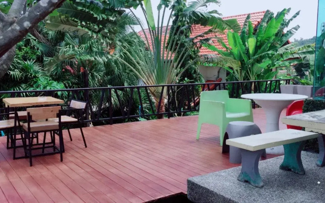 S1 @ Phuket Apartment Service