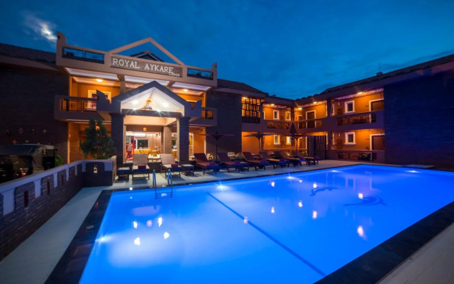 Royal Aykare Lodge