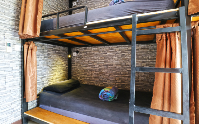 Puji Hostel And Bungalow Ubud