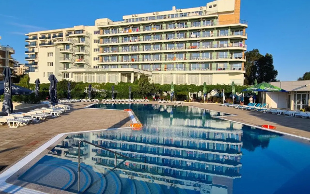 Hotel Comandor