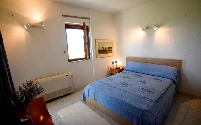 Ground Floor apt. · Villa by the Sea