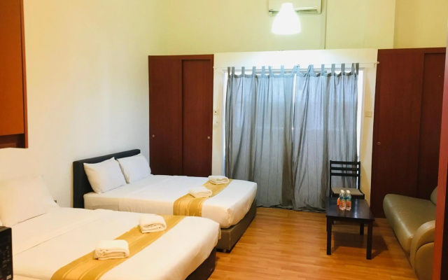 Maytower Private service suite at Masjid India