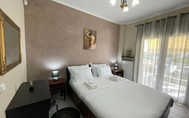 Christine House in Afytos 2