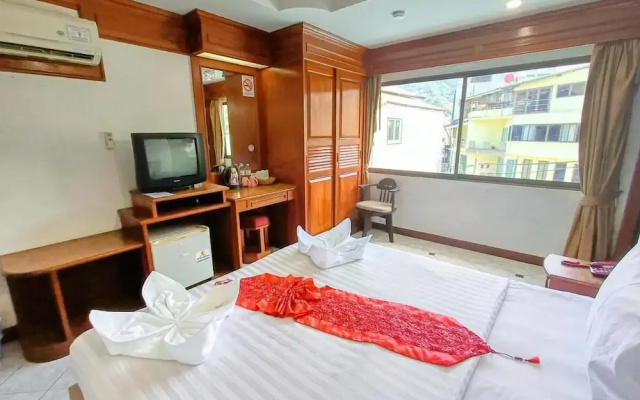 Phuket suite hotel