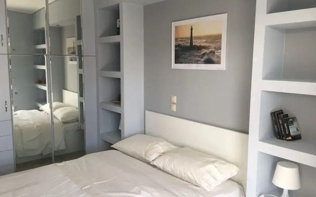 Cozy Flat With Acropolis View