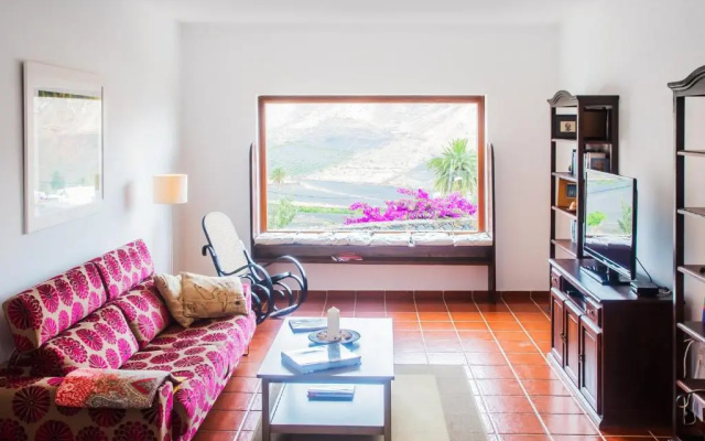 Holiday house Casa Mariposa in Tabayesco