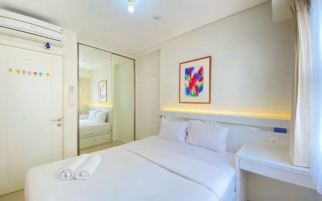 Minimalist And Spacious 1Br Apartment At Parahyangan Residence