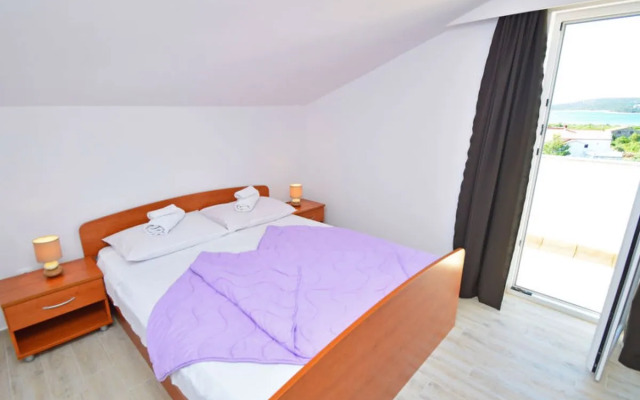 Apartment Rina Paros 22746