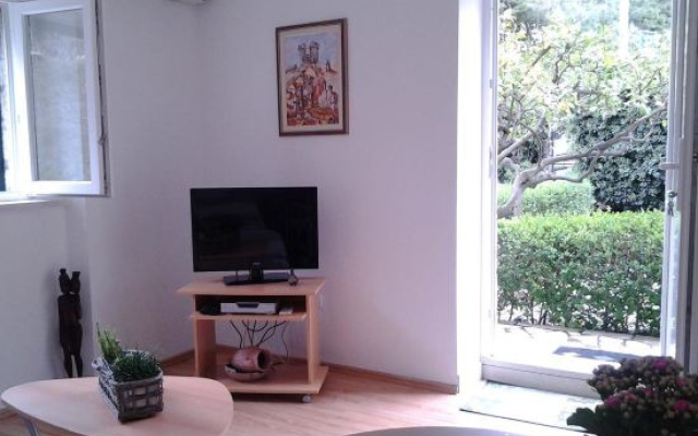 Apartments Corner