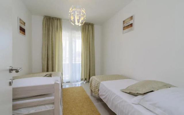 Apartment S-7