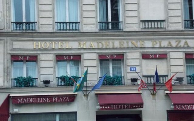 Отель Madeleine Plaza Париж вид на фасад