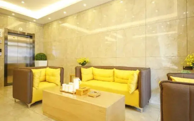 Hanxing Hotel (Jiaohe Station)