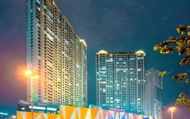[Business-Ready] Vinhomes Dcapitale Apartment - By VN Stay