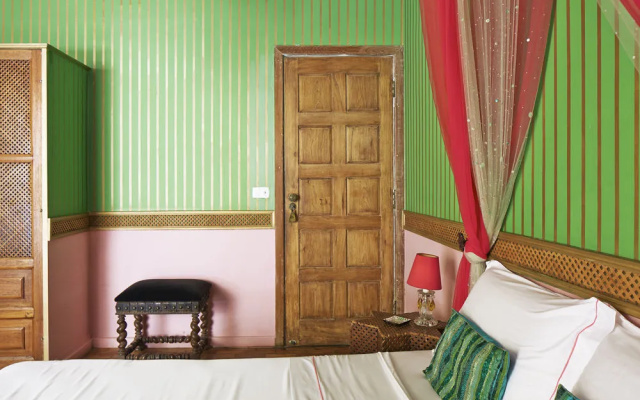 La Maison by Dussol