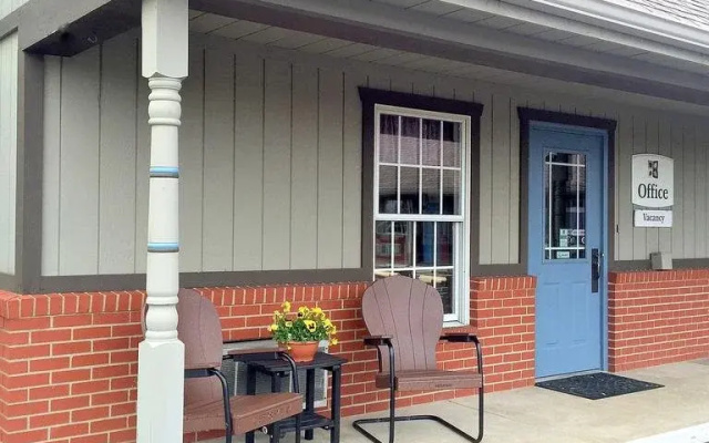 Berlin Village Inn