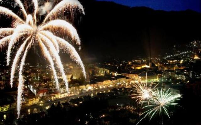 Отель Jugendgaestehaus Bad Ischl Австрия, Бад-Ишль - отзывы, цены и фото номеров - забронировать отель Jugendgaestehaus Bad Ischl онлайн вид на фасад
