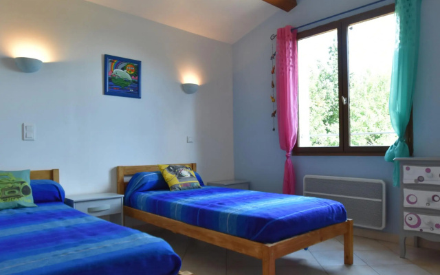 Beautiful holiday home in Courry with private pool