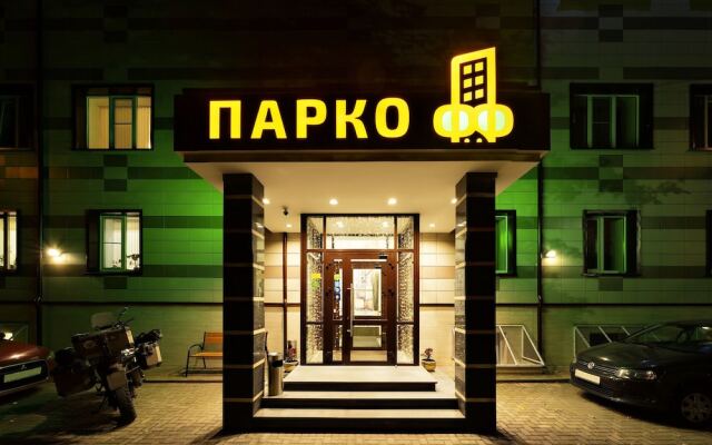 Гостиница ПАРКОФФ вид на фасад