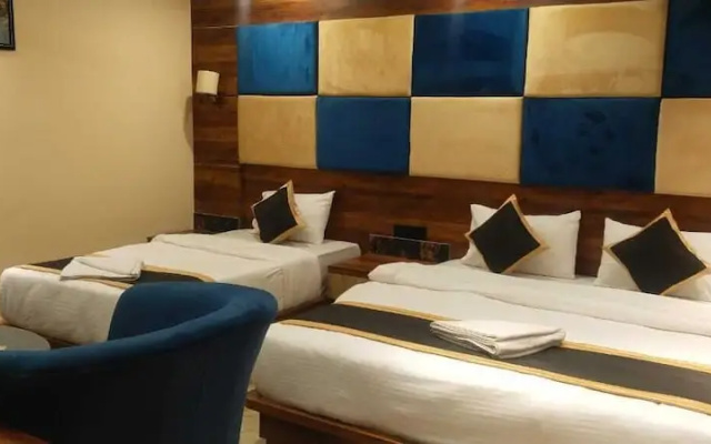 Poddar Residency