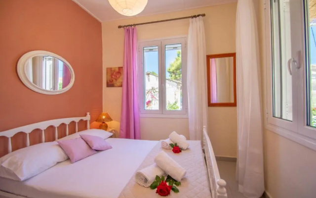 Dora's Tsilivi Beach House A