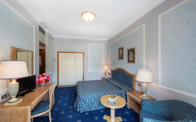 Hotel Astoria