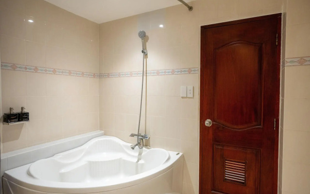 Alagon City Hotel & Spa