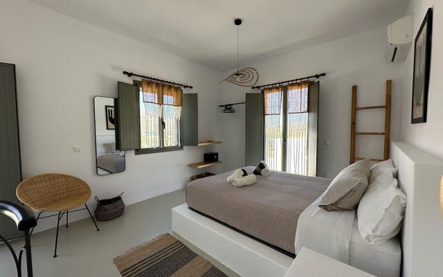 Ammos Andros Accommodation