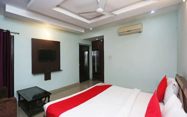 Raj Inn By OYO Rooms